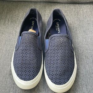 Speer’s Top Sider Slip Ons. Navy Blue. W9